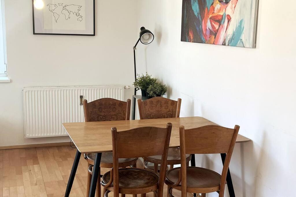 Cozy City Center Apartment グラーツ エクステリア 写真